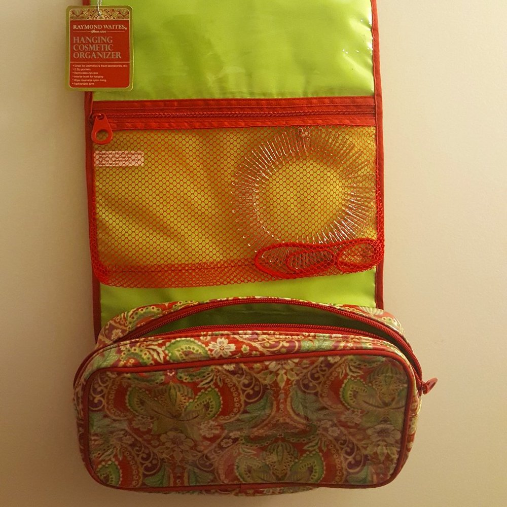 Hanging Cosmetic Organizer with velcro zip case